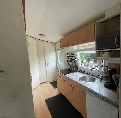 בקתה Gezellig In